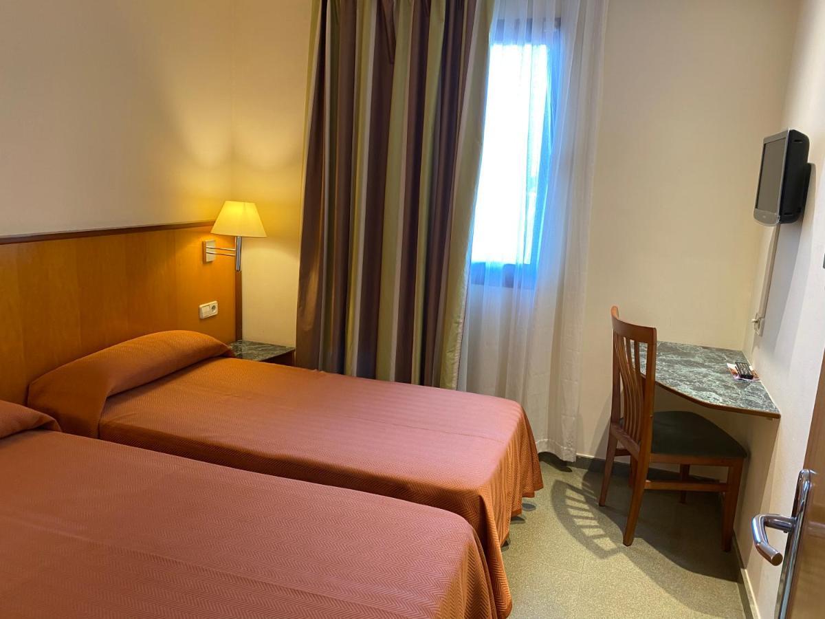 Hostal Meson Pepa Λογκρόνο Εξωτερικό φωτογραφία